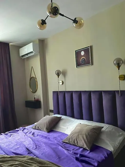 B S T Apartment Batumi 0*,
